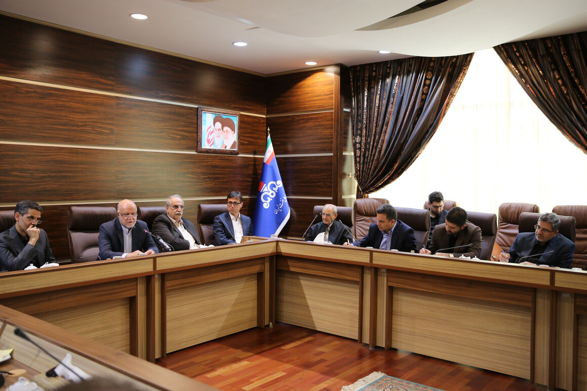 نشست وزیر نفت با نمایندگان تعدادی از شرکت‌های دانش‌بنیان و شتاب‌دهنده
