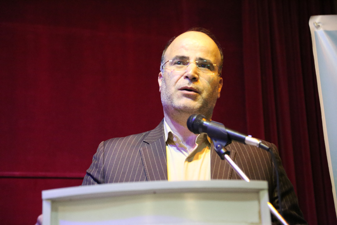 عکاسی از منابع مهم تاریخی است