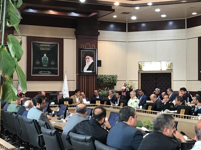 مشاجره لفظی در جلسه شورای هماهنگی مدیریت بحران استان تهران