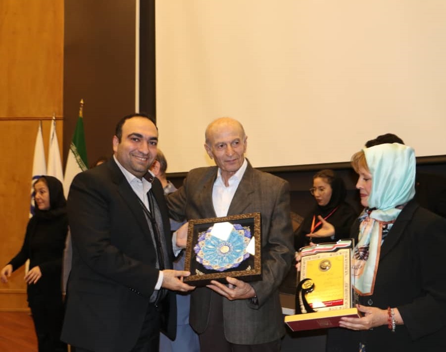 همراه اول شرکت برتر از منظر ارتباطات رسانه ای