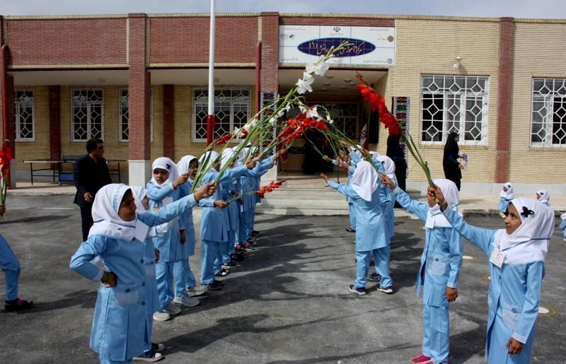 آغاز سال تحصیلی جدید با حضور ۱۶ میلیون دانش آموز