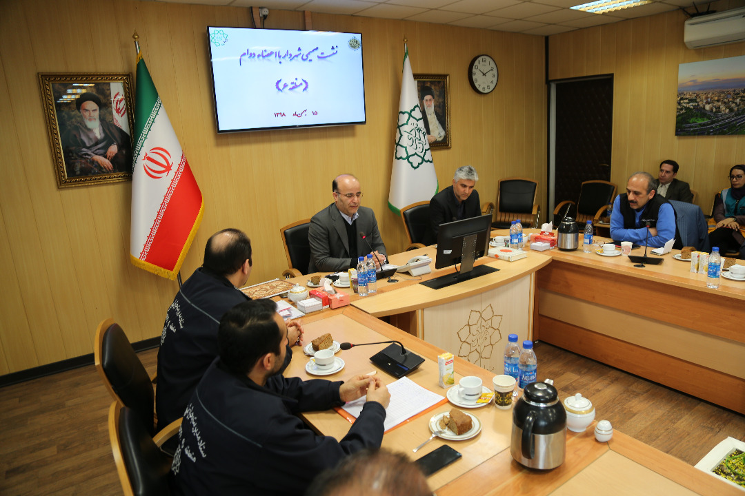 گروه‌های داوطلب مردمی محلات امتداد تفکر ایثارگری دفاع مقدس هستند