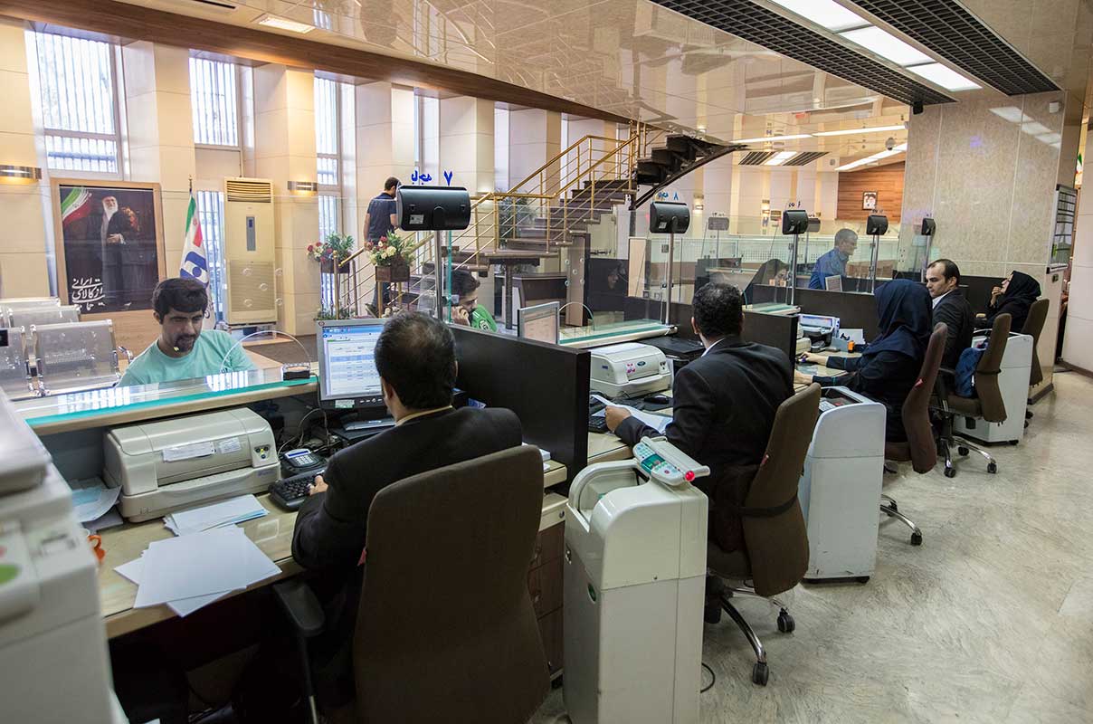 ۱۲ توصیه شورای اطلاع‌رسانی و تبلیغات نظام بانکی برای مراقبت ویژه از مشتریان در مقابله با ویروس کرونا