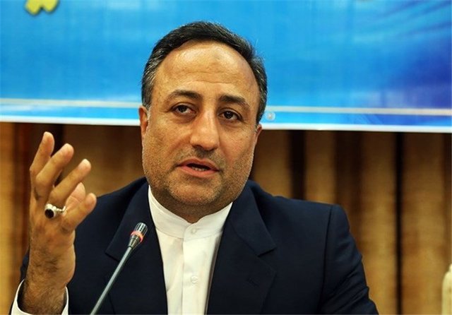 معافیت خودروسازان از اجرای برخی استانداردها موقتی است