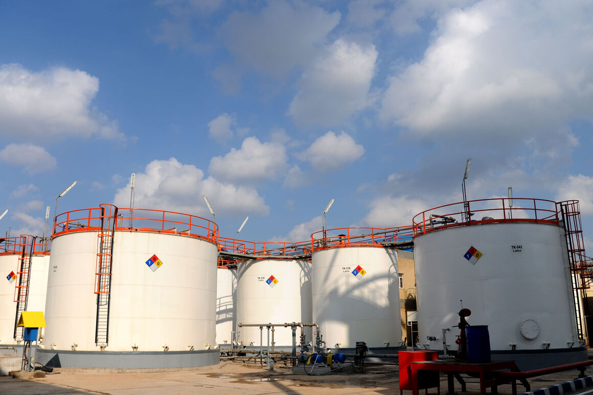 کلنگ واحد ۲۰ هزار تنی تولید کک سوزنی زمین زده شد