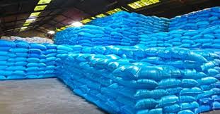 تداوم توزیع روزانه ۱۰ هزارتن کود اوره تا پایان اردیبهشت ۹۹