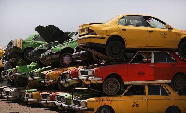 ۱۵ هزار و ۵۰۰ تاکسی فرسوده جایگزین شده است