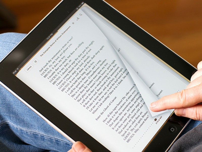 فروش ۲۳۶ هزار نسخه کتاب الکترونیک