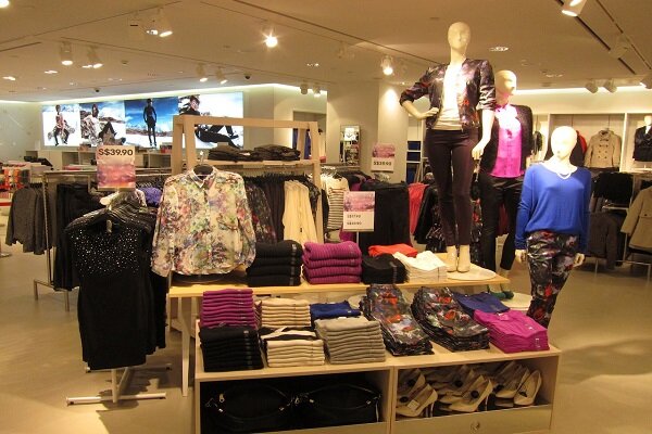 “۹۵ درصد پوشاک خارجی در بازار قاچاق است”