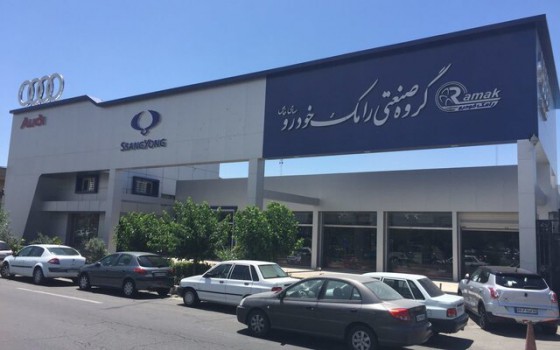 سرگردانی مشتریان رامک‌خودرو پشت درهای دادگاه و گمرک