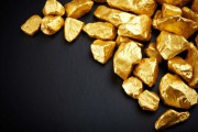 چین؛ بزرگ‌ترین خریدار طلا در آستانه نشست بریکس