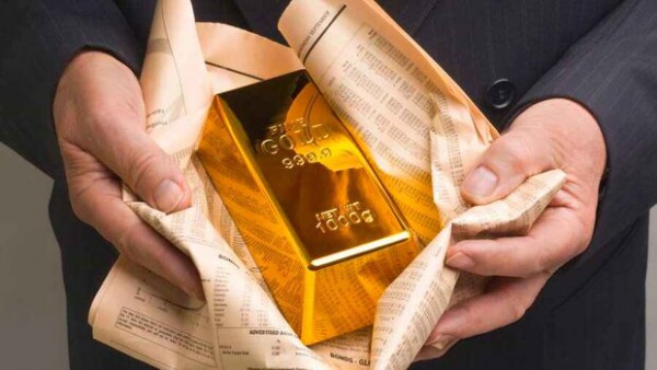  واردات ۲۶.۵ تن شمش طلا به کشور