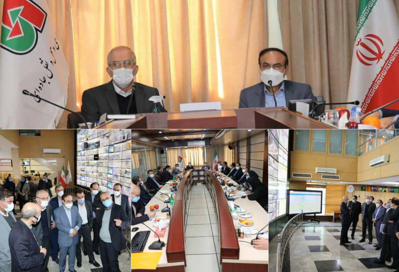 برگزاری نشست هم‌اندیشی و تبادل نظر بیمه مرکزی و سازمان راهداری