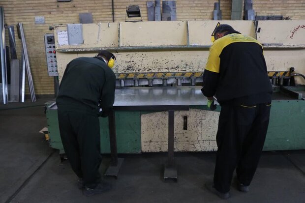 نظارت بر کارخانه‌های تولیدی افزایش یافته است