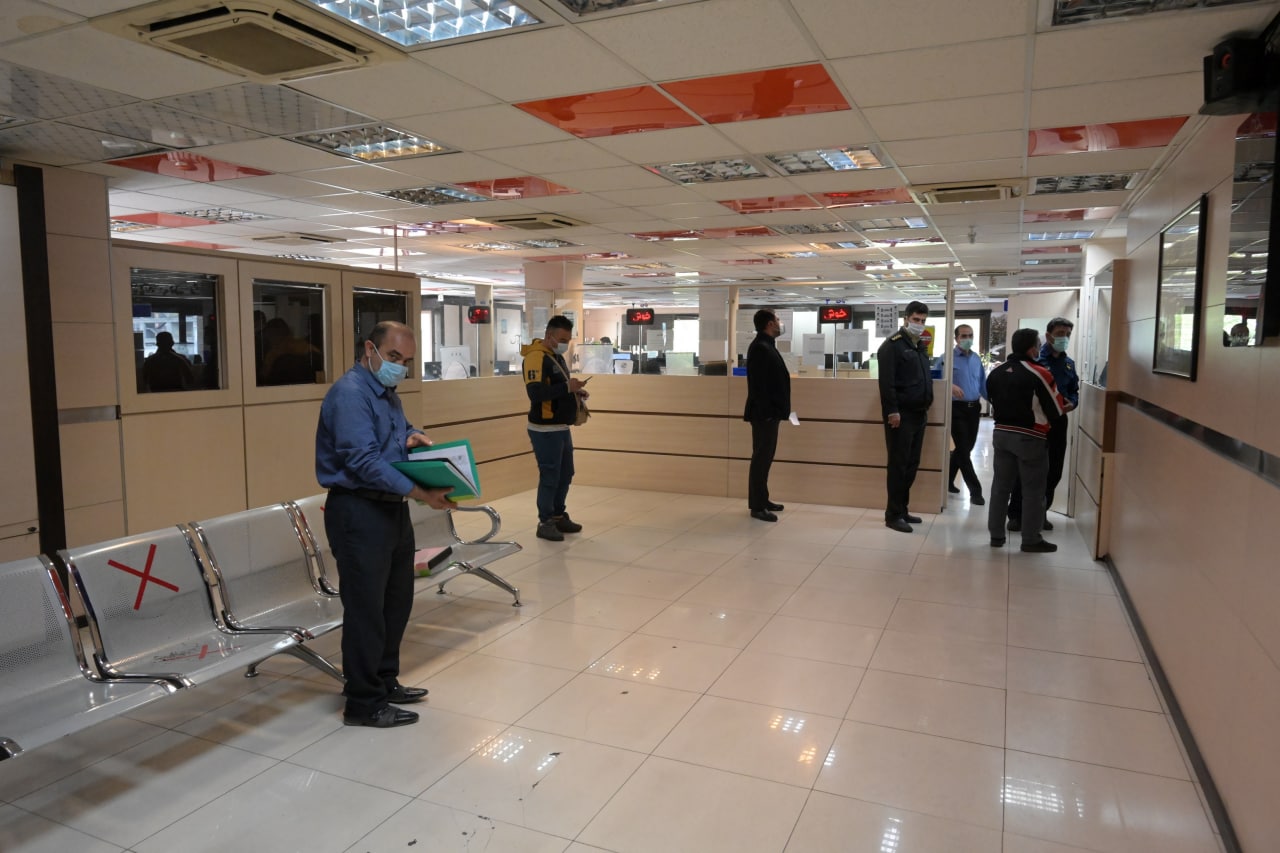 شهروندان از مراجعه حضوری به شهرداری منطقه یک خودداری کنند