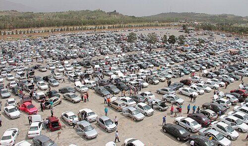 ضرورت برنامه‌ریزی وزارت صمت برای تنظیم بازار شب عید خودرو