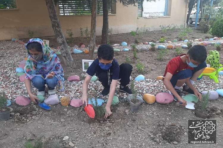 رویداد مشارکتی همسایه هم در محله ایوانک عملیاتی شد