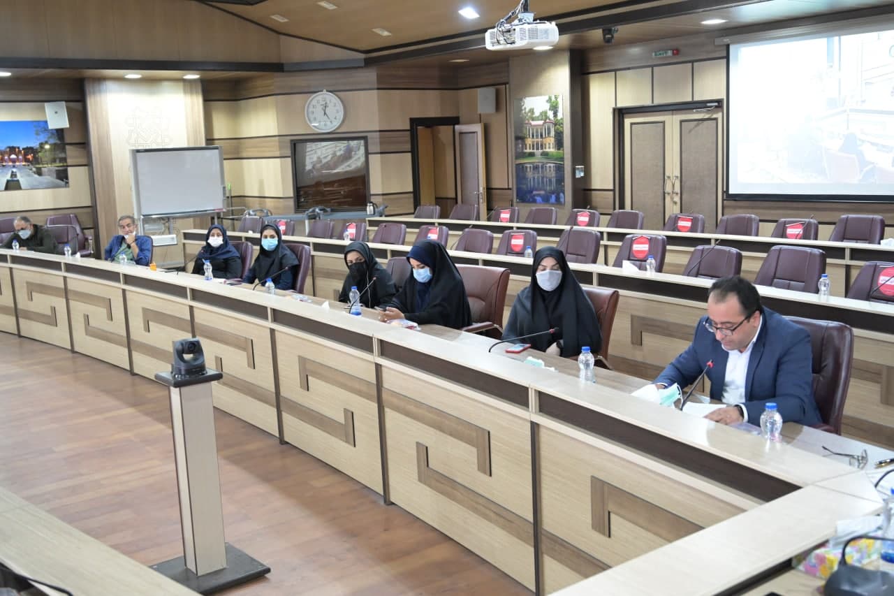 روابط عمومی، شهروندان را در کنار مدیریت شهری قرار می‌دهد