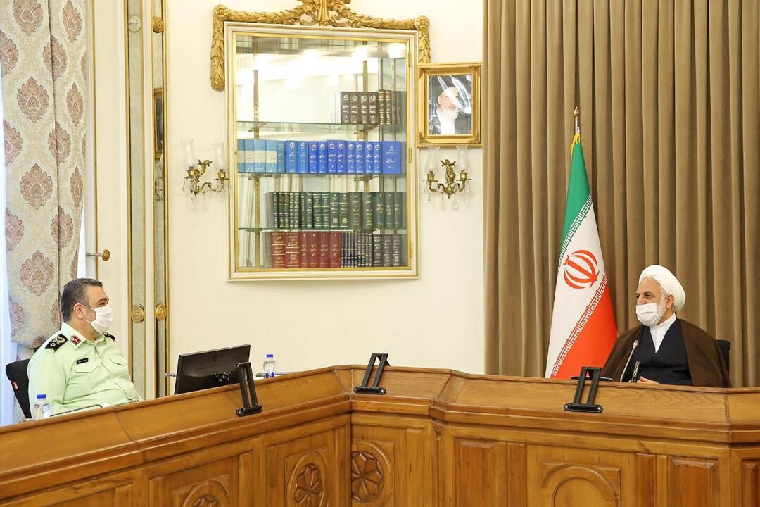 ضرورت برخورد حکیمانه‌ و مهربانانه‌ با مردم در ایجاد آرامش