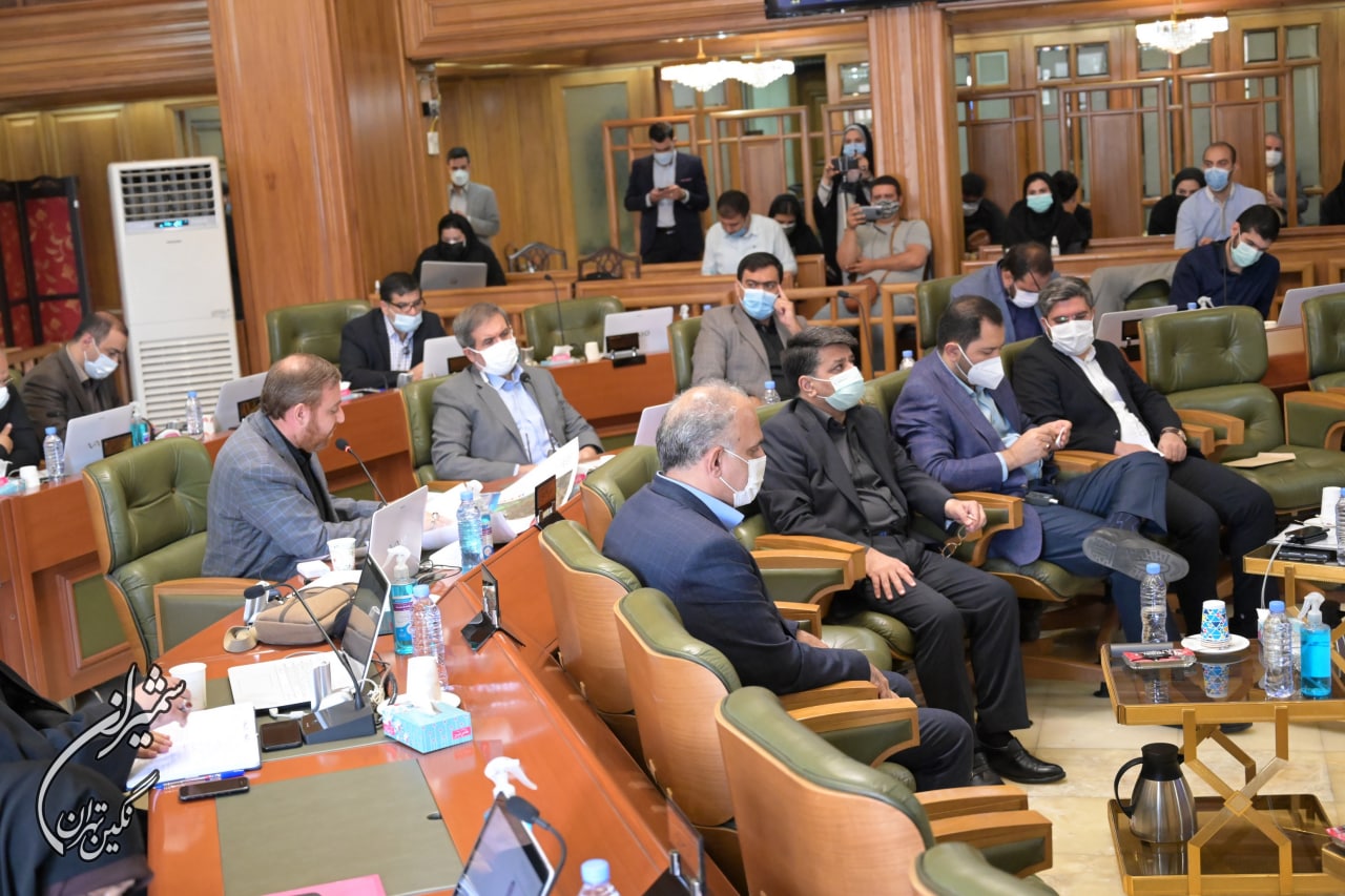 تعویق در ارائه گزارش عملکرد شهرداری منطقه یک در صحن شورای شهر