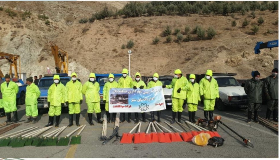 مانور برف تکانی در شمال تهران اجرا شد