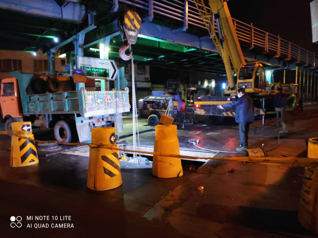 عملیات اتصال شبکه فاضلاب با روش پایپ جکینگ