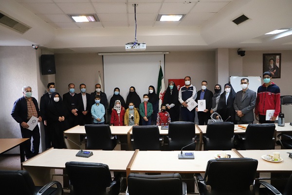 اختتامیه جشنواره بزرگ خانوادگی چینش سازه‌های دومینو در منطقه 7