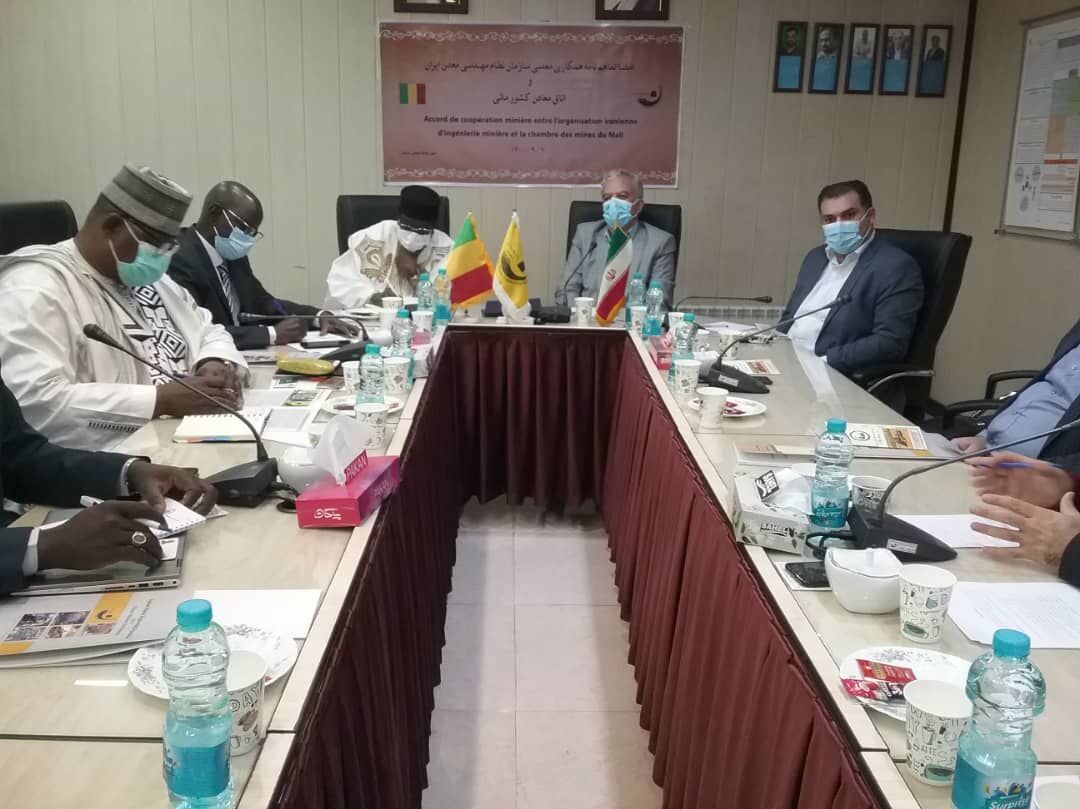 همکاری «ایران» و «مالی» در بخش معدن