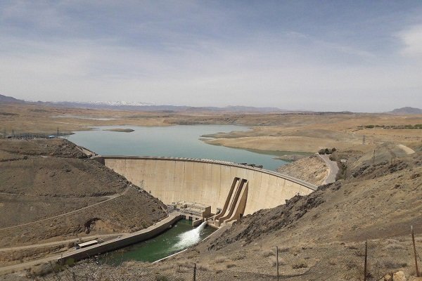 انتقال آب کارون به اصفهان صحت ندارد