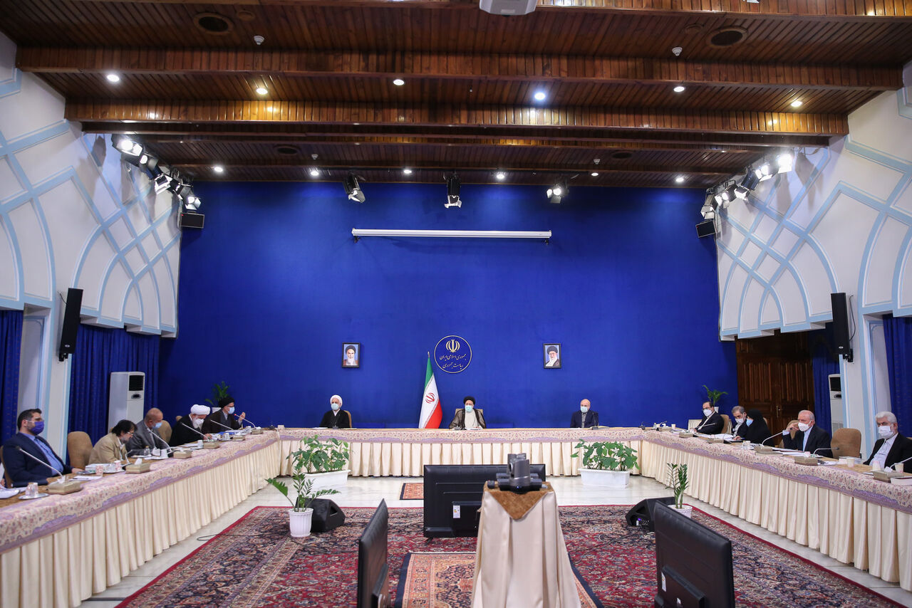 تاکید رییسی بر لازم‌الاجرا بودن مصوبات شورای انقلاب فرهنگی