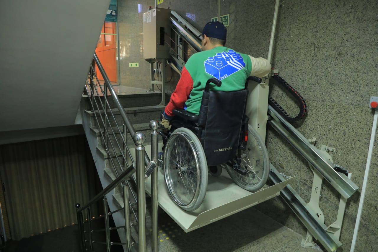 تاکید رییس جمهوری بر تسهیل زندگی و رفت و آمد معلولان