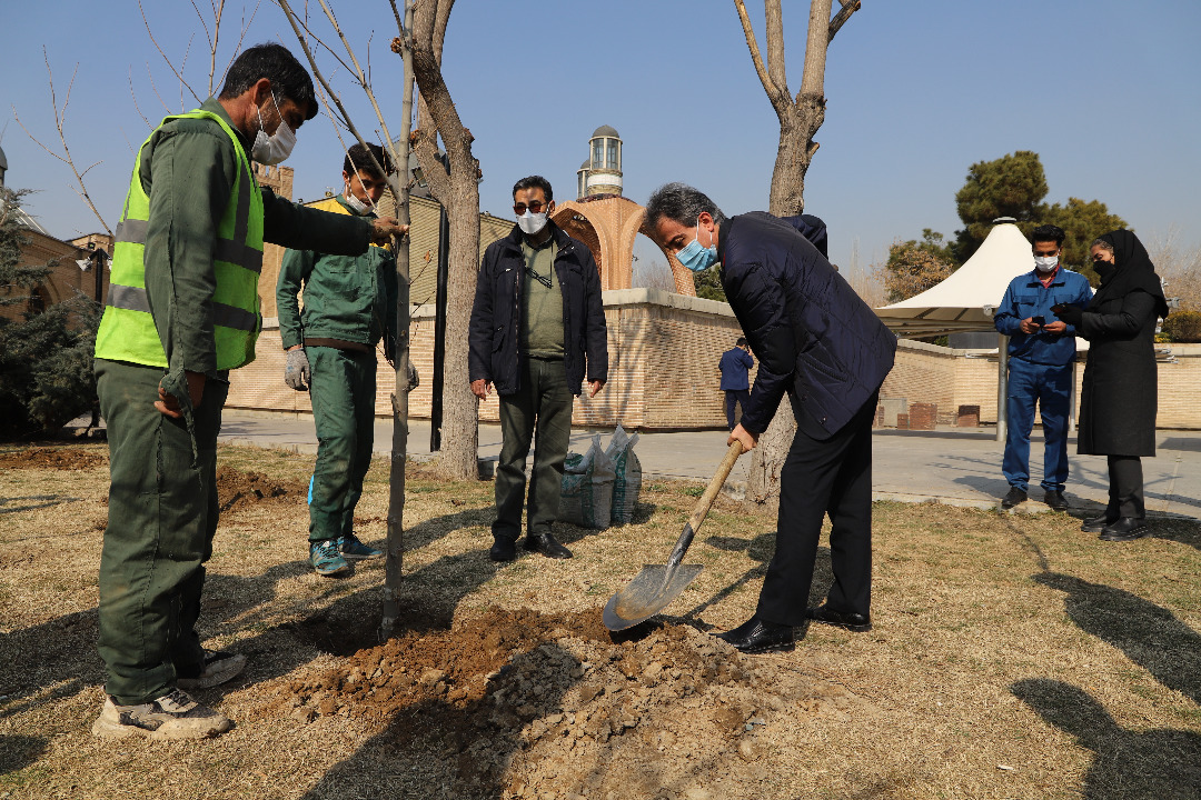 برگزاری مراسم پویش ملی ایران سرسبز در باغ موزه قصر منطقه 7