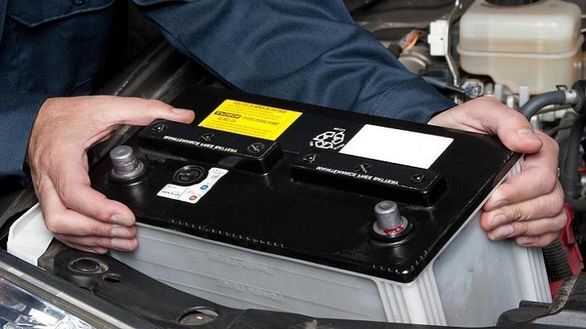 صادرات بیش از ۳ میلیون باتری خودرو در سال ۱۴۰۰