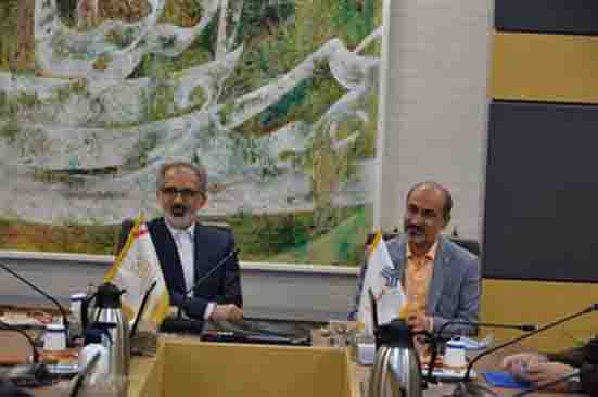 امضای تفاهم نامه توسعه همکاری بین بانک صنعت و معدن و گروه سایپا