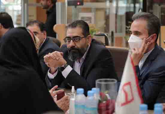 برپایی میز خدمت در شعب بانک مسکن
