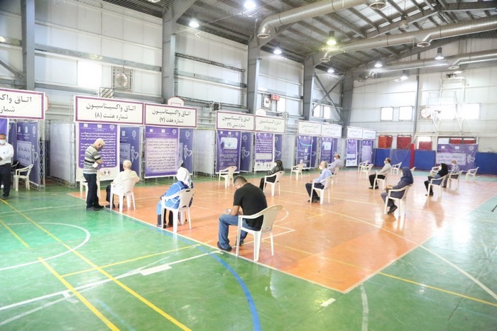 تزریق بیش از ۵۰۰ هزار دز واکسن کرونا در ۱۶ پایگاه بهداشت منطقه ۱۰