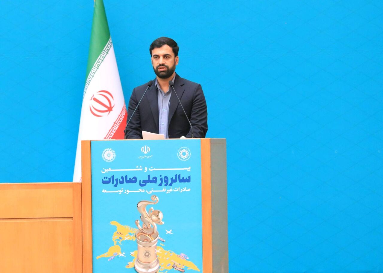 رشد ۱۳ درصدی صادرات کشور در نیمه نخست سال