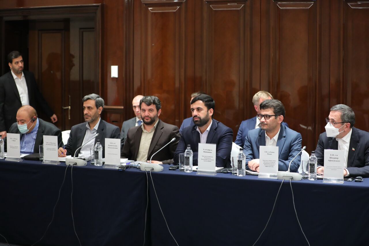 شرکت‌های ایرانی آماده تامین لبنیات فروشگاه‌های زنجیره‌ای روسیه