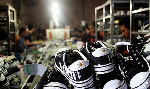 مشکل تولیدکنندگان کفش تا ۱۵ دی ماه به طور کامل حل می‌شود