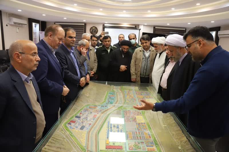 آینده جنوب کشور در منطقه ویژه اقتصادی لامرد امید بخش خواهد بود