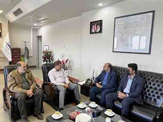 افزوده شدن کارکنان اداره فرودگاه‌های استان کرمان به جمع مشتریان بانک قرض‌الحسنه مهر ایران