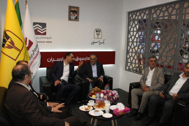 حضور فعال گروه مالی بانک پارسیان در نمایشگاه ” کیش اینوکس۲۰۲۲ “