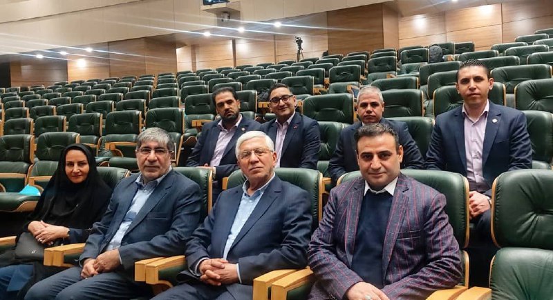 تجلیل از روسای پنج شعبه موفق موسسه اعتباری ملل
