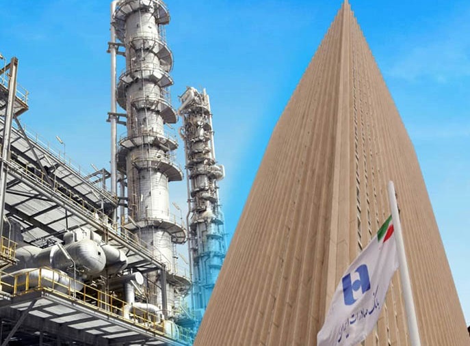 بانک صادرات ایران بازوی توانمند صنعت پتروشیمی برای گذر از تحریم‌ها