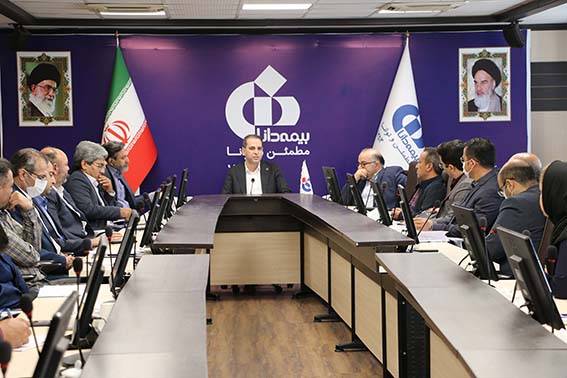 آشنایی نمایندگان حقوقی بیمه دانا با قانون پایانه‌های فروشگاهی