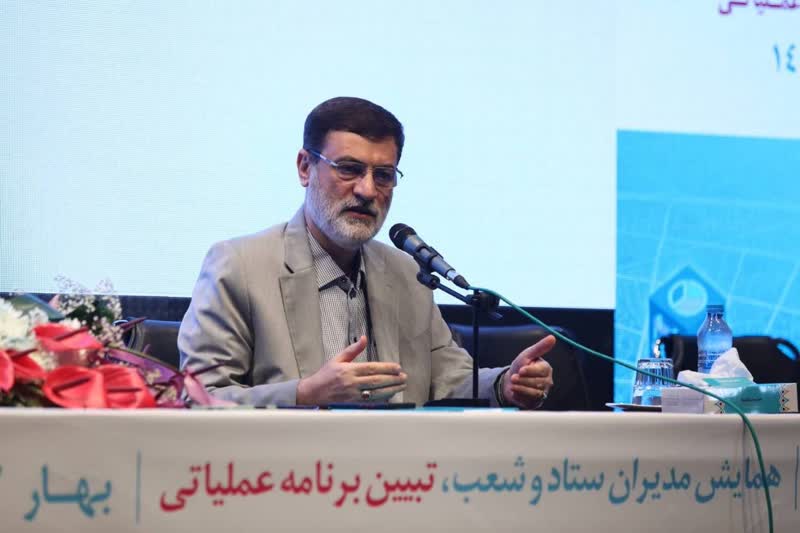حضور معاون رئیس جمهور در جمع مدیران بیمه دی