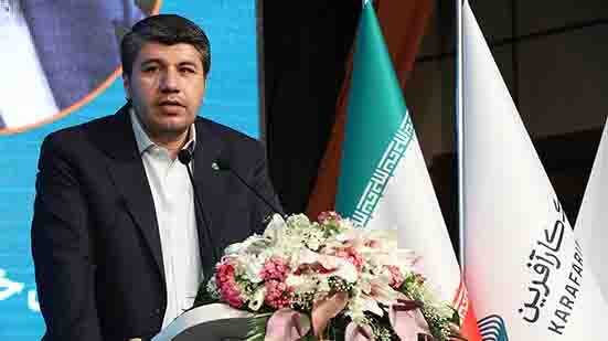 بانک کارآفرین باید به فراخور جایگاه خود در بازار ارز سهم بگیرد