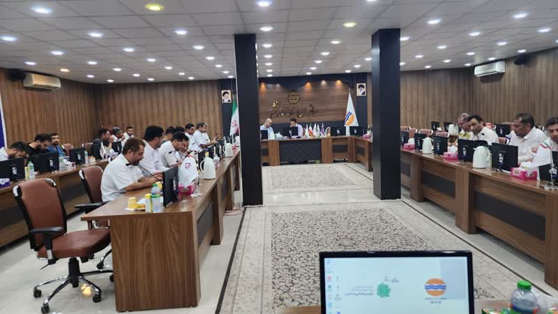  آغاز برگزاری دوره توانمندسازی نیروهای متخصص صنایع نفتی قشم
