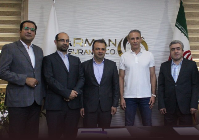 دیدار سرمربی پرسپولیس با مدیرعامل و اعضای هیأت مدیره بیمه آرمان