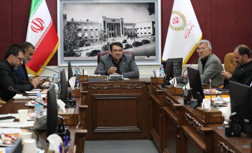 تأکید مدیرعامل بانک ملی ایران بر وصول مطالبات